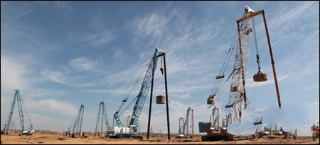 宇通重工强夯机扬威西北工地