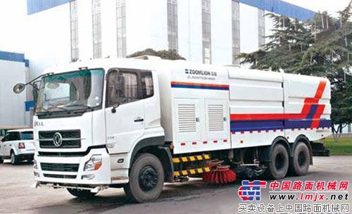 全球首创“再生水洗扫车”在中联重科批量下线
