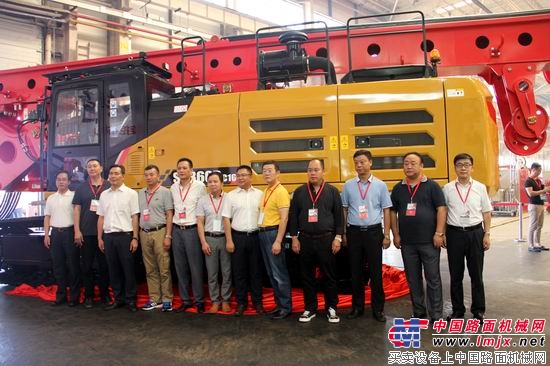 C10系列旋挖钻机产品批量下线揭幕仪式
