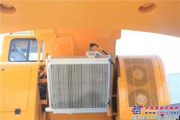 徐工G一代XCT25L5汽車起重機