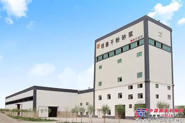 南方路机FBJ3000:丝绸之路上的干混砂浆明珠