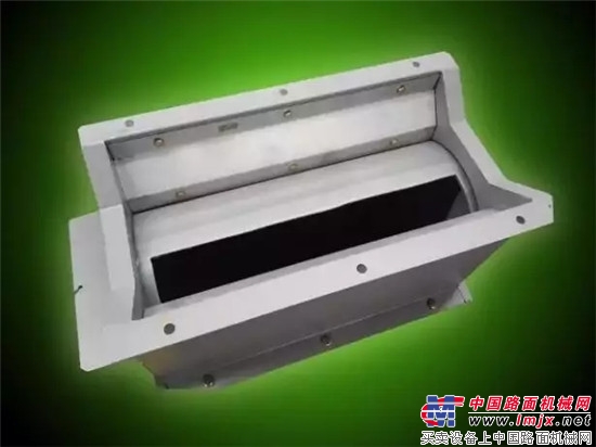 粮食干燥 为什么都选谷王DC300烘干机?