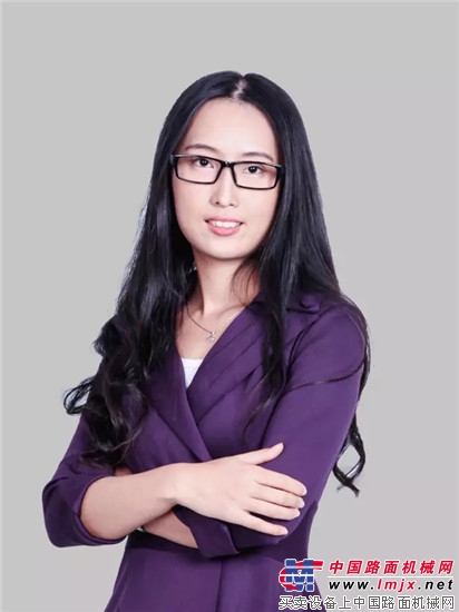 一同感受卡特彼勒青年才俊们的火热青春!