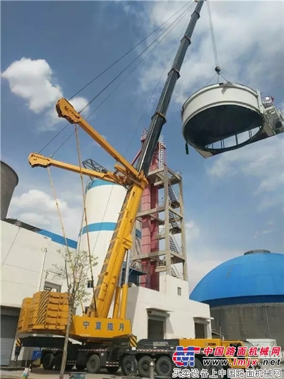 为何央视唯独青睐这款起重机?且看QAY650在不同领域的极致演绎