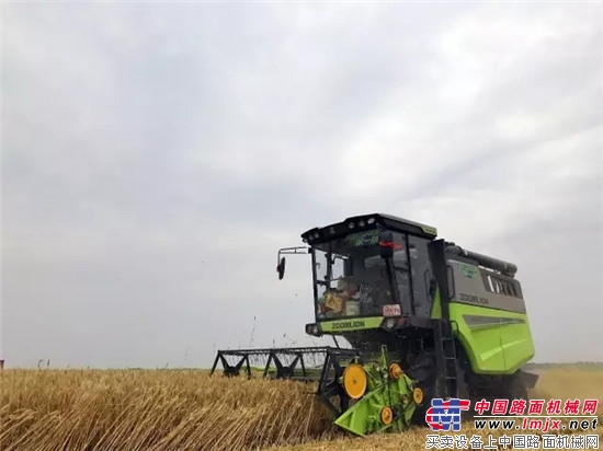 公益收割皖北启程 精准扶贫助力夏收