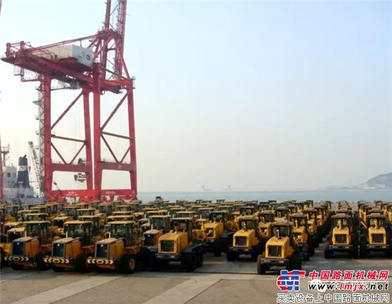 厉害了,徐工大吨位装载机批量挺进疆内市场