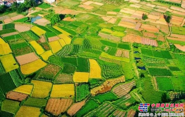 中联重科的秸秆机械化堆肥解决方案