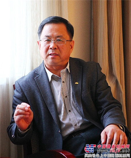 山推:上榜五星级”厚道鲁商”品牌形象榜 打造品牌价值新高地