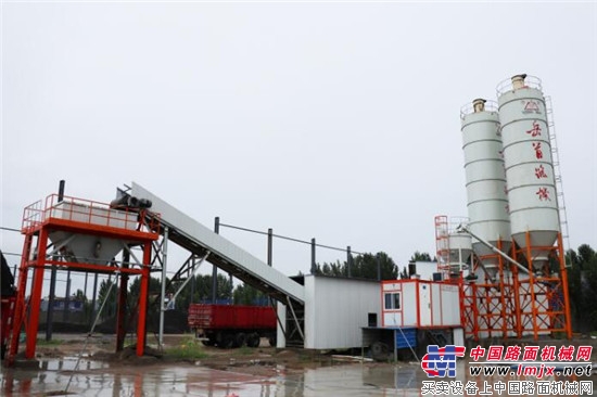 第三届岳首筑机“感恩服务万里行”——山东行 首站抵达山东菏泽、山东济宁两地回访用户