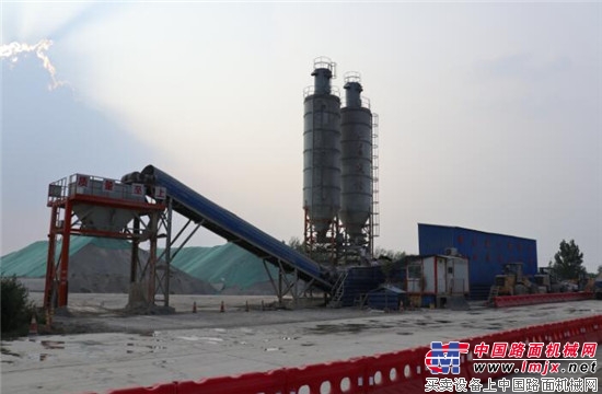 第三届岳首筑机“感恩服务万里行”——山东行 首站抵达山东菏泽、山东济宁两地回访用户