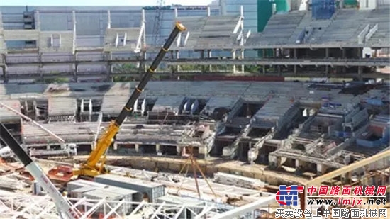 8台徐工起重机齐聚北京“鸟巢”,又一地标建筑即将诞生!