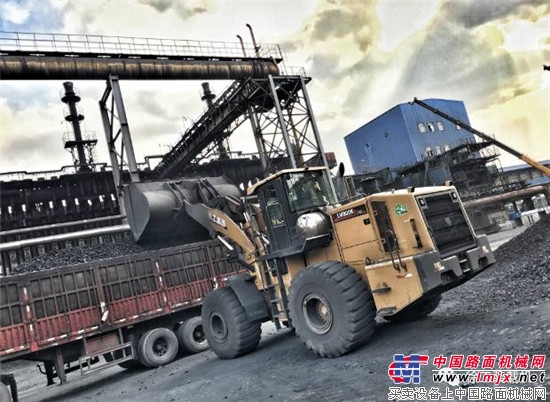 徐工装载机:风雨无阻 只为赴这场“命中注定”的相遇