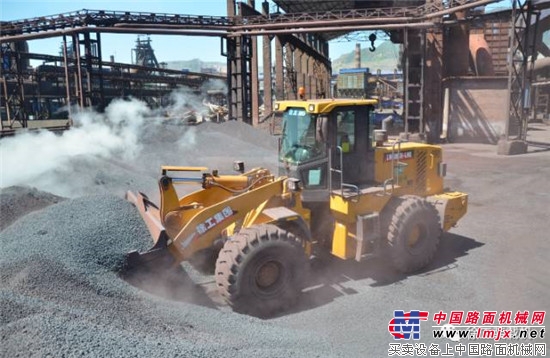 徐工装载机:风雨无阻 只为赴这场“命中注定”的相遇