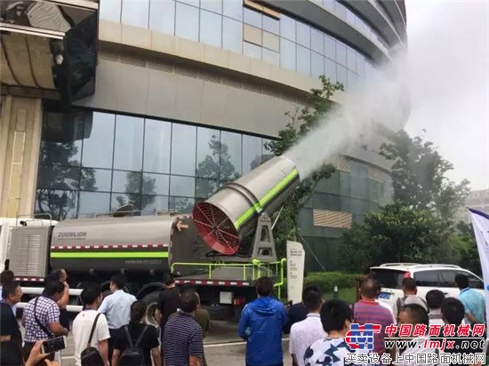 火红八月,中联环境新品来到了七彩云南!