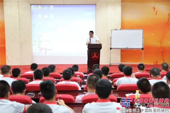 “中国三一 世界第一” ——三一重机2017年营销培训班开班