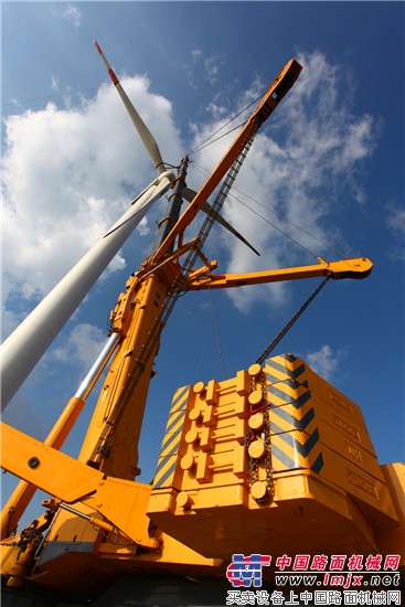 【超级吊装】六大极限工况,为你揭开徐工“擎风者”神秘面纱