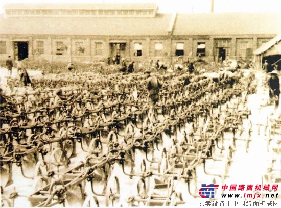 72年前的今天,日本投降了!沧海桑田,共和国长子徐工,与祖国同行