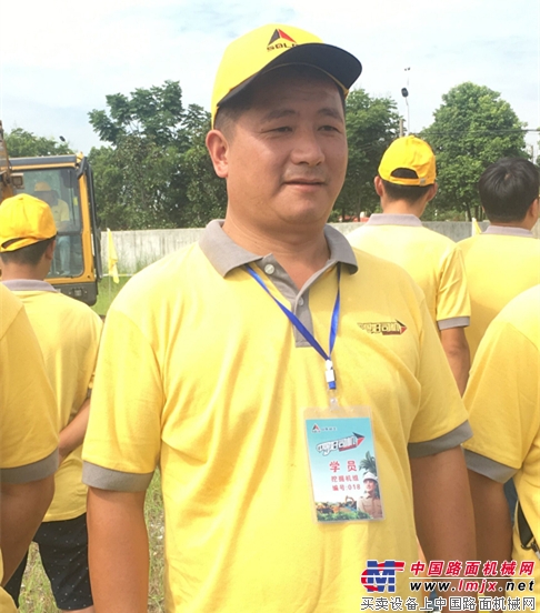 山东临工挖掘机,一个家族的选择与信赖!