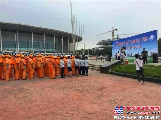 中联重科千万装备助阵济南创城行动!