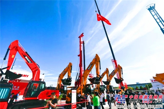 China BICES 2017 挡不住的热情:三一北京展花絮来了!