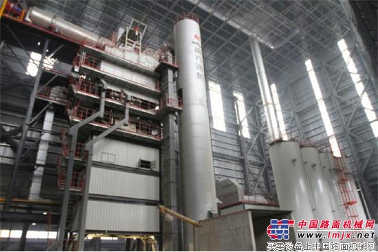南方路机全环保沥青混合料搅拌设备应用实例