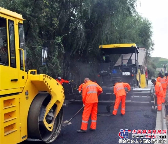 张家口市首台宝马格摊铺机投产使用,打造更加璀璨的“塞外明珠”