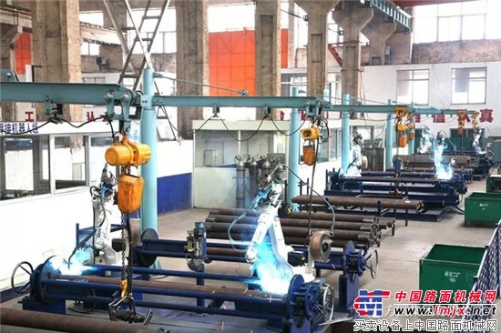 方圆集团起重机械有限公司产值收入实现稳步增长