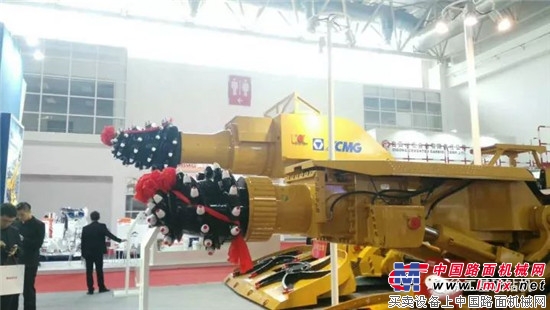 徐工掘进机耀目亮相中国国际采矿展