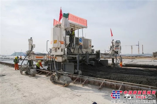 维特根 SP 500 助力北京第二机场建设