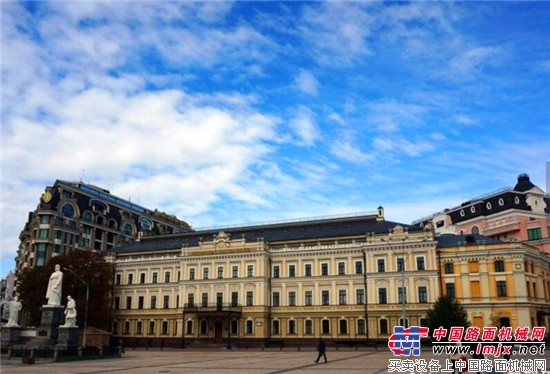 德工装载机服务于“一带一路沿线国家”之乌克兰