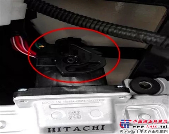 洋马收割机焊接时的注意事项