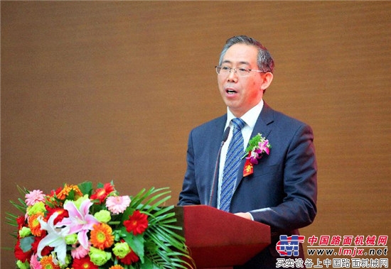 2018山推营销活动启动:新征程 再出发