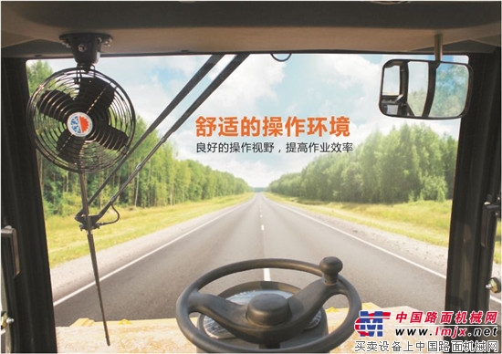 柳工出口18台大吨位压路机 助力“一带一路”建设