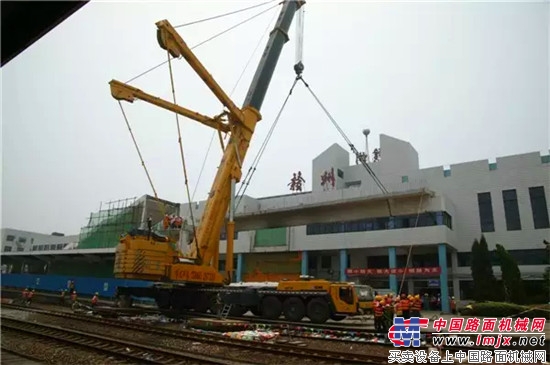 30亿人次的春运,每段旅途背后都有徐工起重机