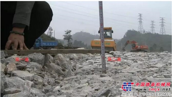 中大机械Power YZ36 超重吨位 超大激振力压路机路基补强