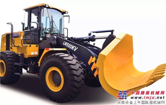 徐工隧道施工设备盛装亮相第三届中国(平潭)工程机械展览会