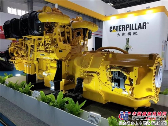 品质首选,卡特彼勒发动机和变速箱一体机为客户提供动力!