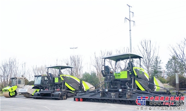 中联路机4.0产品强势来袭 齐鲁大地刮起“中联绿”旋风