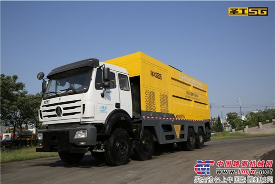 高远圣工荣获“2017~2018年度杰出沥青路面养护企业”