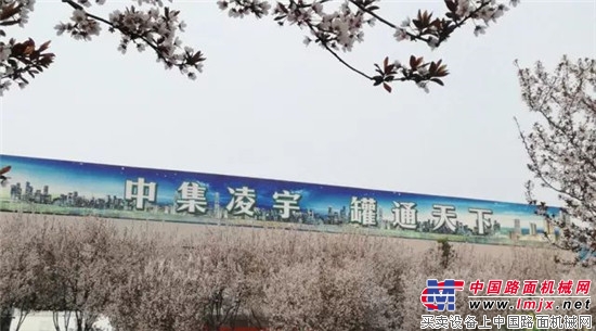 请把这里的一切美好,告诉你的好友亲朋