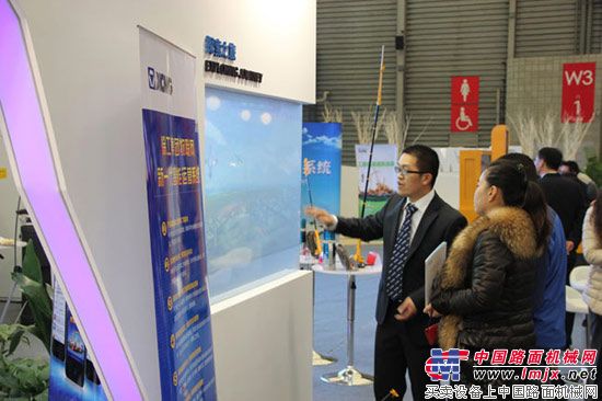 徐工推出全新物联网解决方案，软实力亮剑上海宝马展