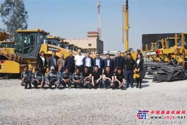 葛洲坝第三工程公司王焕明一行到访徐工巴基斯坦分公司