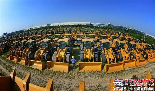 徐工去年净利增268% 的背后，靠的不仅仅是“一带一路”