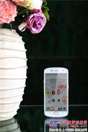 锆白神器 华美人生——三一致礼银色情人节