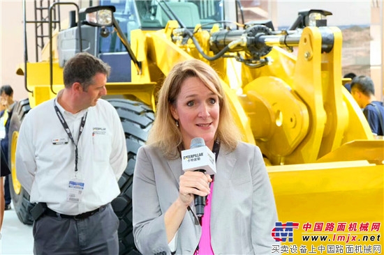 Cat(卡特)950GC轮式装载机亮相BICES 2017为中国客户带来更多终生超值的产品选择