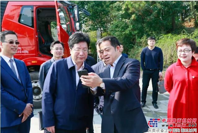 胡衡华赴三一众智新城现场办公 ，全力支持骨干企业转型升级