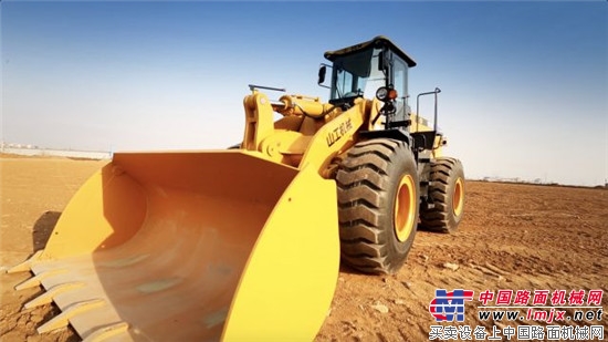 这就是山工新品SEM653D装载机